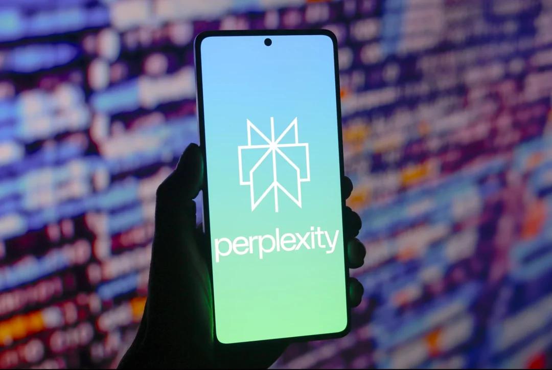 그림2. Perplexity 앱 (출처: Perplexity)