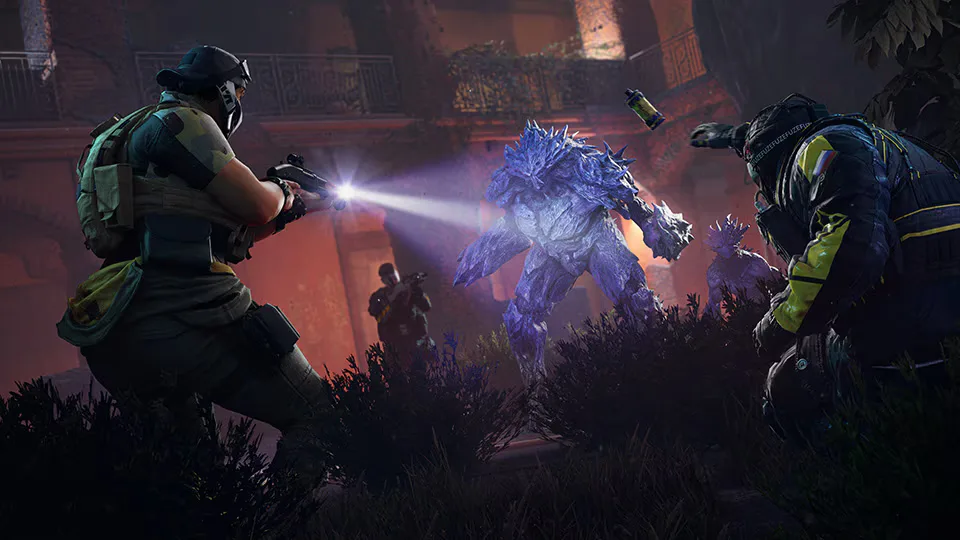 https://news.ubisoft.com/en-ca/article/7MysyHsQcoNEyXh5QvXdOw/rainbow-six-extraction-available-now